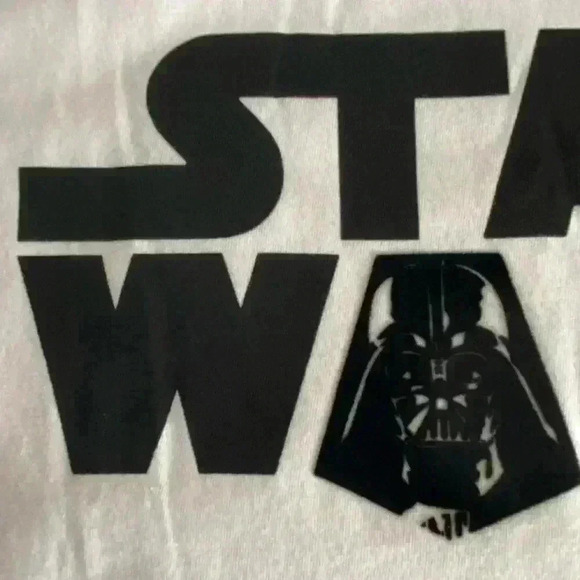 Star Wars T-shirt - Picture 11 of 13